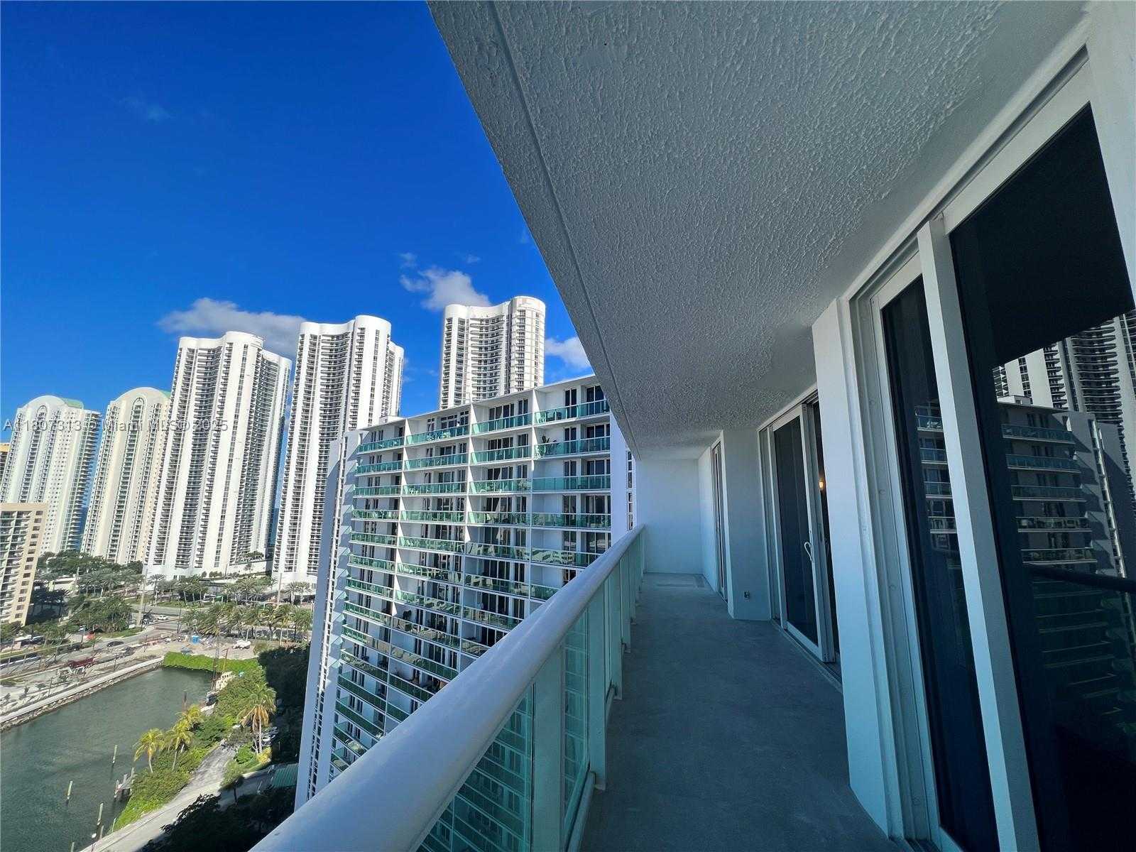 Small Image of 100 BAYVIEW DR #1929, Sunny Isles Beach Number 23