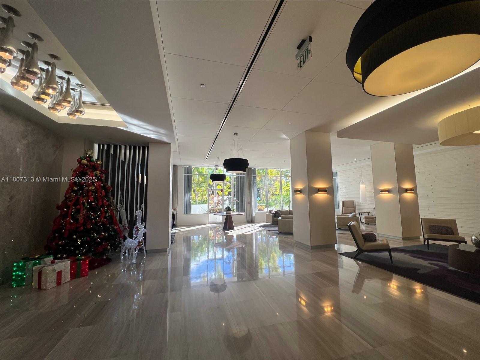 Small Image of 100 BAYVIEW DR #1929, Sunny Isles Beach Number 30