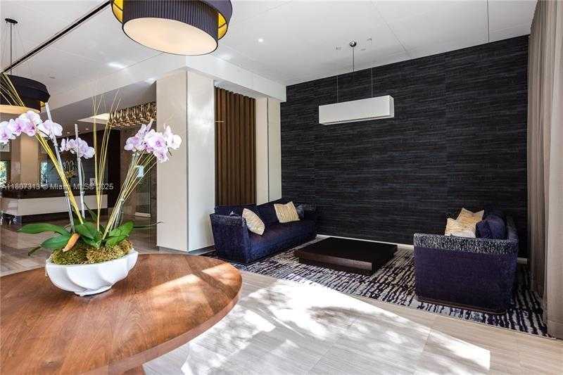 Small Image of 100 BAYVIEW DR #1929, Sunny Isles Beach Number 33