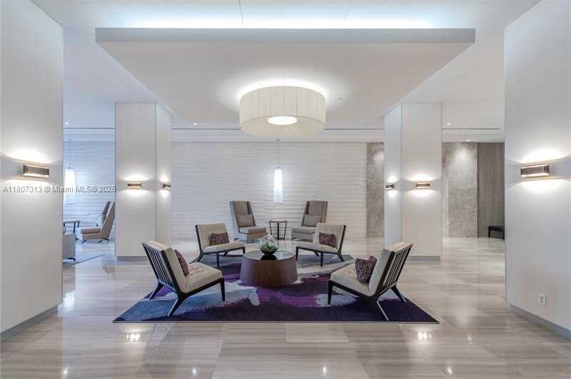 Small Image of 100 BAYVIEW DR #1929, Sunny Isles Beach Number 36