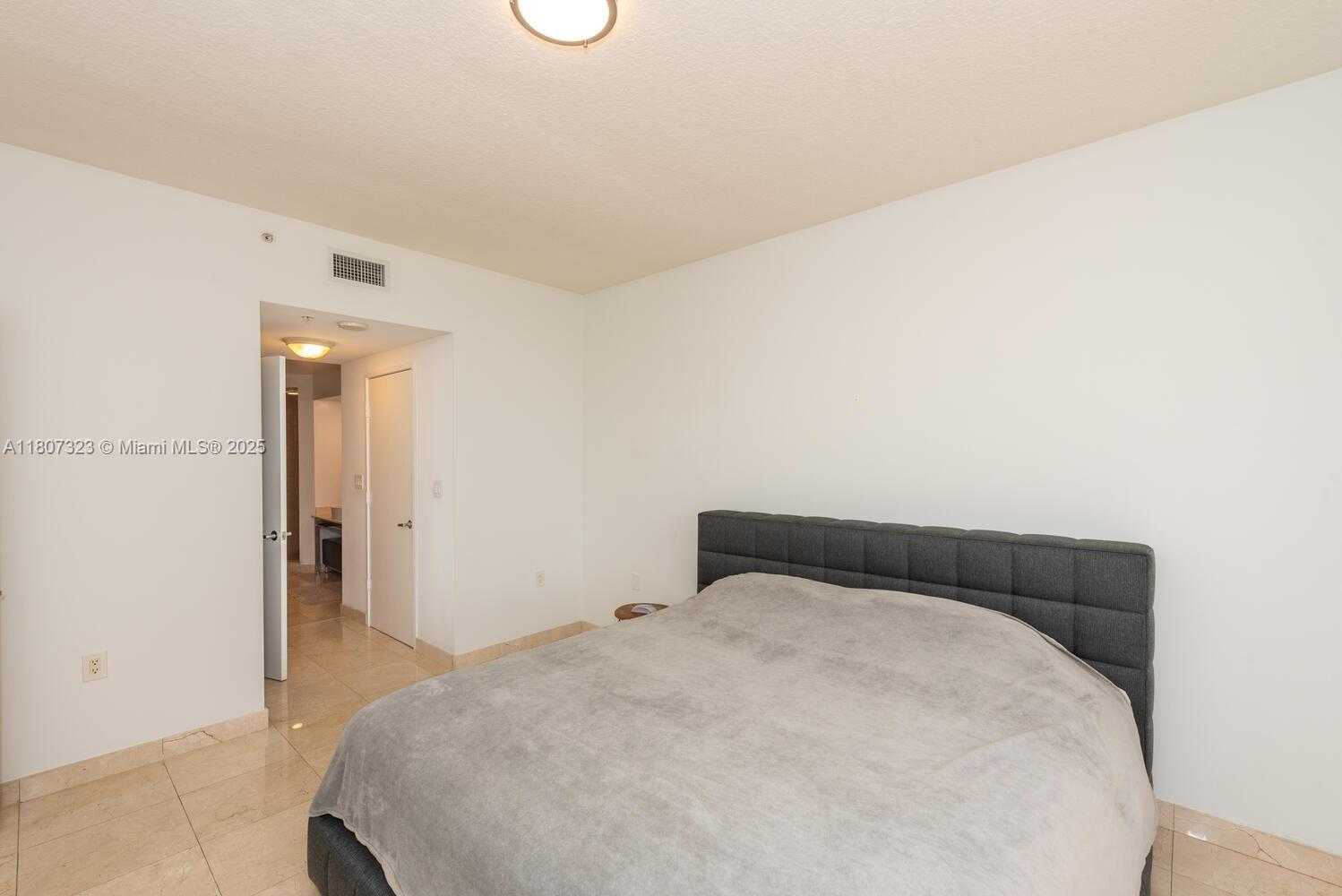 Small Image of 16275 COLLINS AV #804, Sunny Isles Beach Number 12