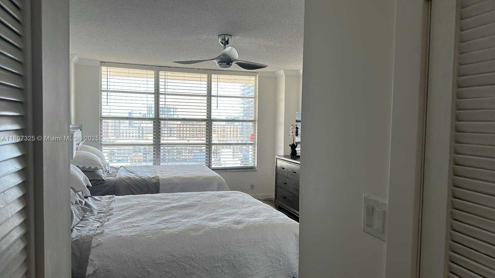 Small Image of 3800 SOUTH OCEAN DR #1808, Hollywood Number 10