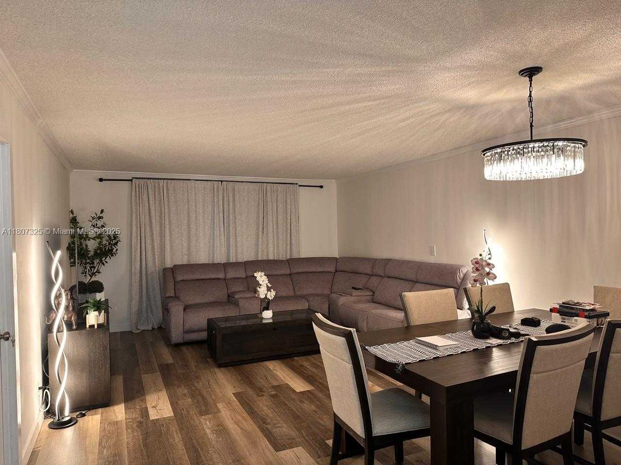 Small Image of 3800 SOUTH OCEAN DR #1808, Hollywood Number 2