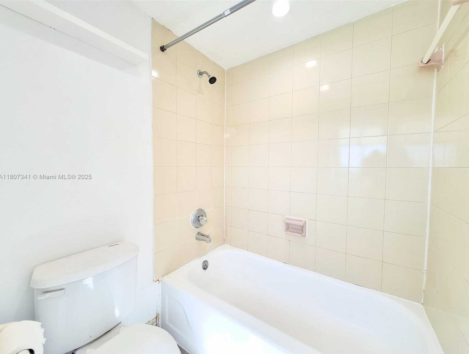 Small Image of Miami Beach Number 12