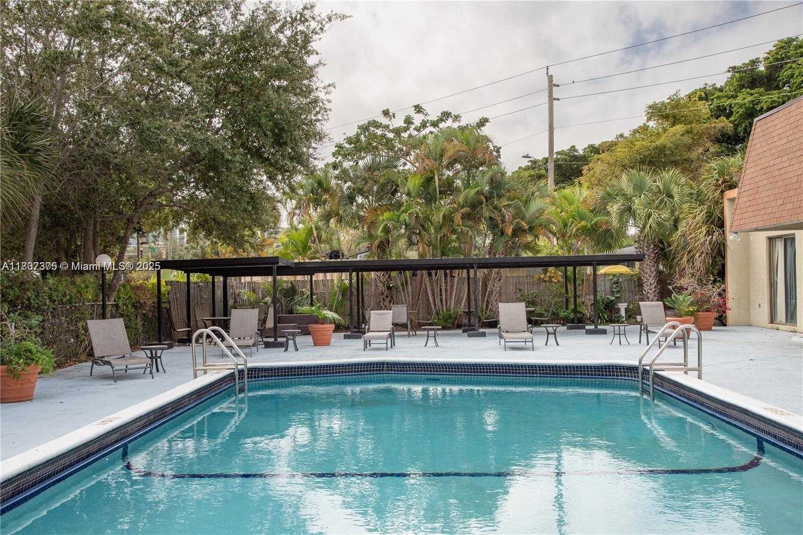 Small Image of 16851 NORTH EAST 23RD AVE #A215, North Miami Beach Number 11