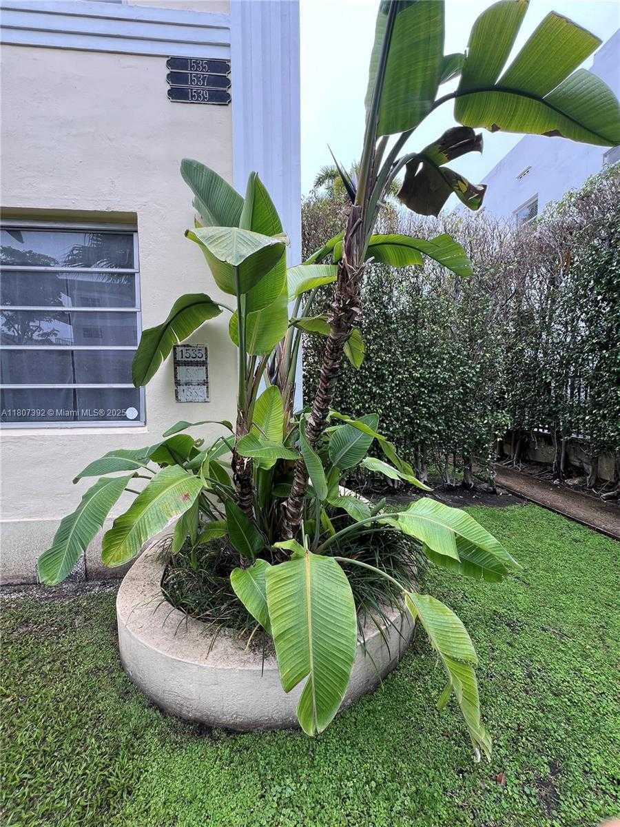 Small Image of 1535 MERIDIAN AVE #3, Miami Beach Number 25