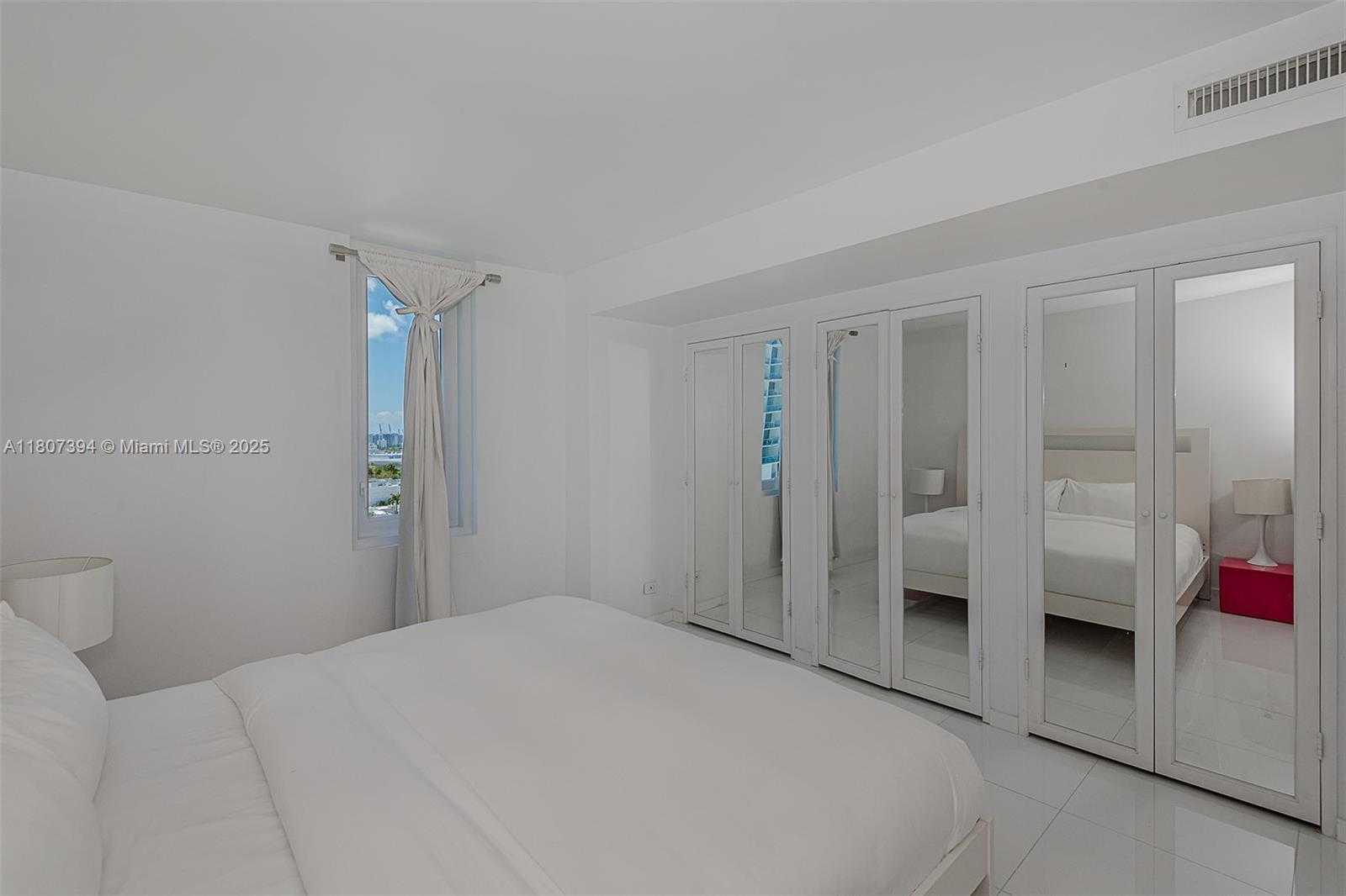 Small Image of 2301 COLLINS AVE #1538, Miami Beach Number 15
