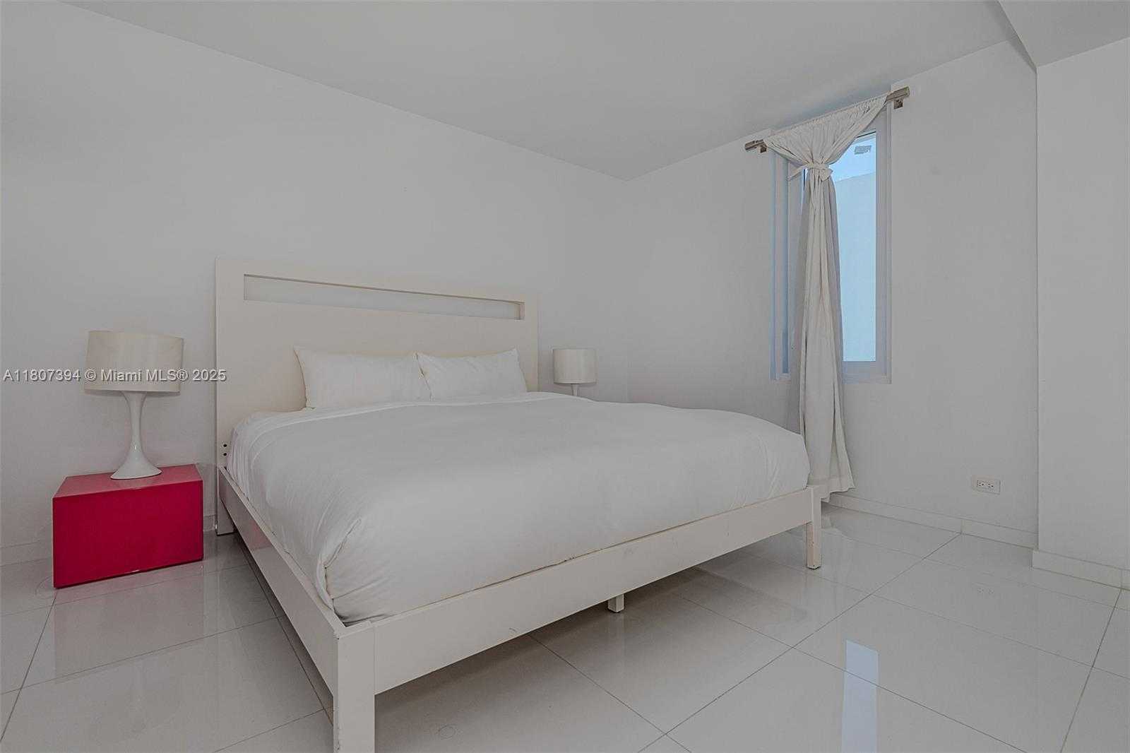Small Image of 2301 COLLINS AVE #1538, Miami Beach Number 16
