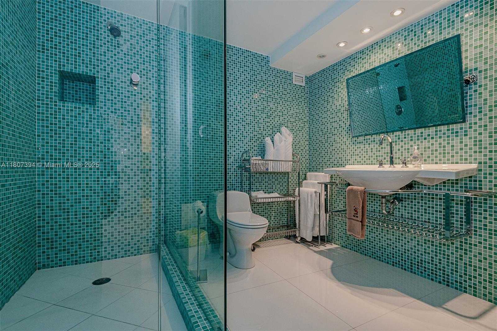Small Image of 2301 COLLINS AVE #1538, Miami Beach Number 19
