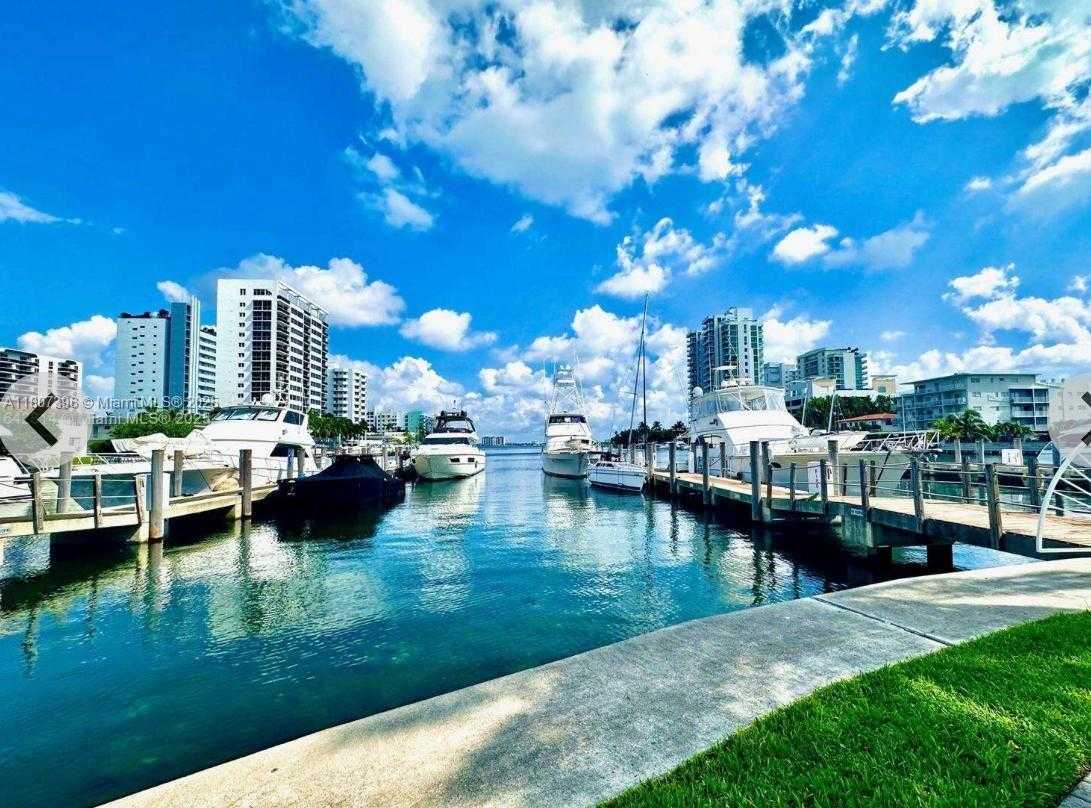Small Image of 7900 HARBOR ISLAND DR #706, North Bay Village Number 21