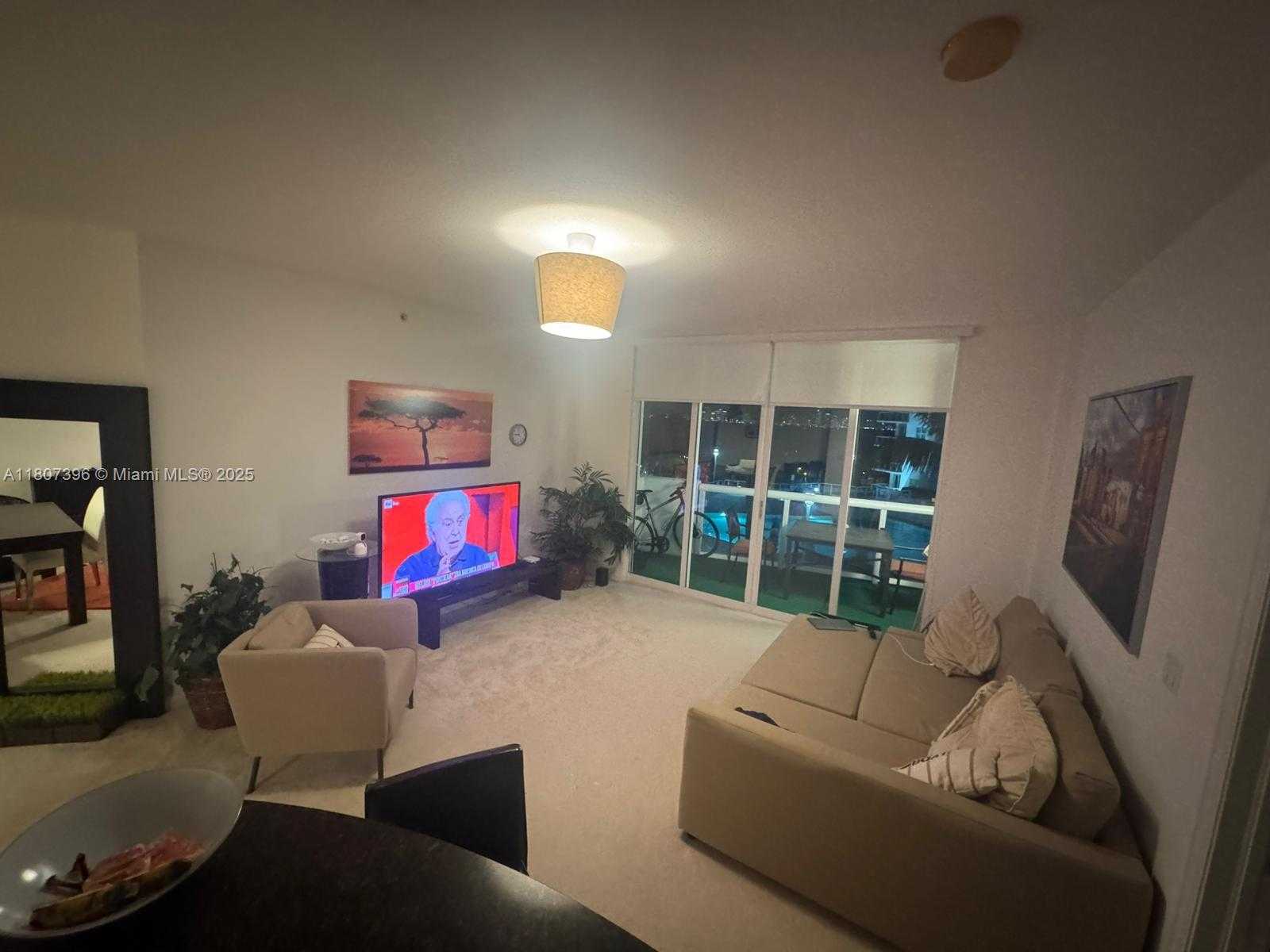 Small Image of 7900 HARBOR ISLAND DR #706, North Bay Village Number 25