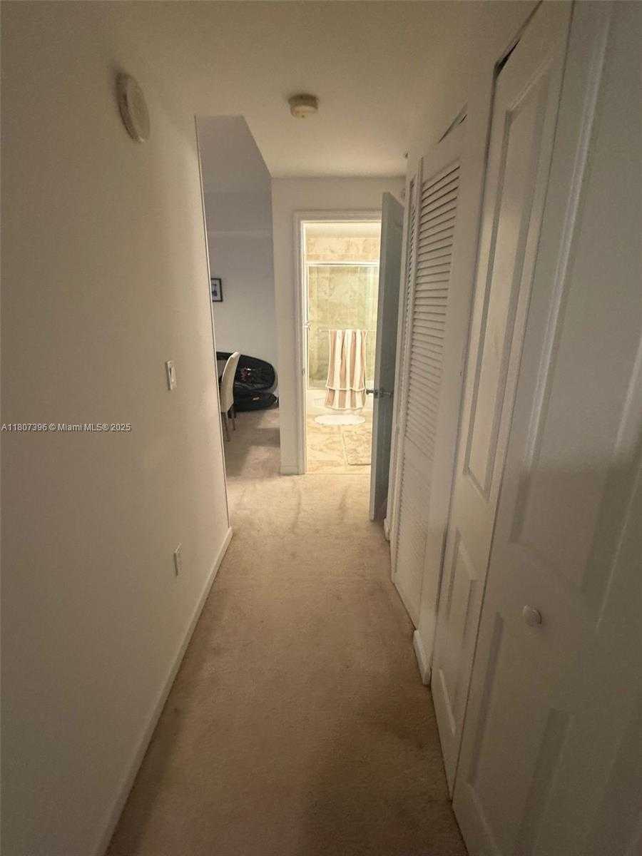 Small Image of 7900 HARBOR ISLAND DR #706, North Bay Village Number 8