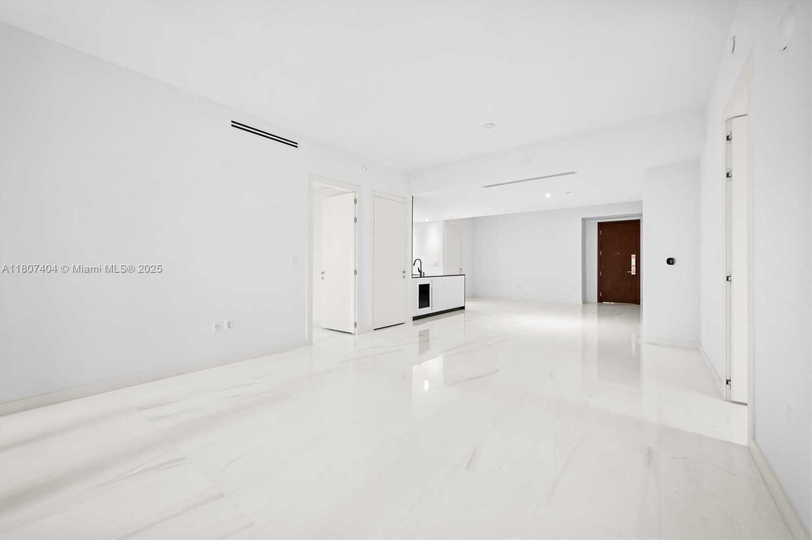 Small Image of 300 BISCAYNE BLVD WAY #3509, Miami Number 31