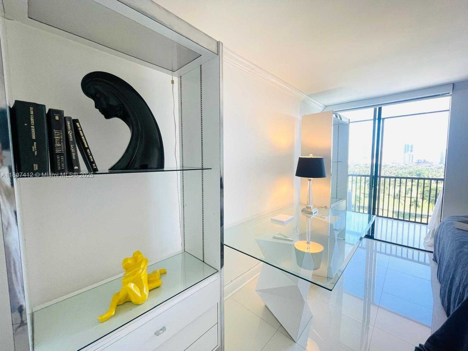 Small Image of 20301 WEST COUNTRY CLUB DR #1226, Aventura Number 17