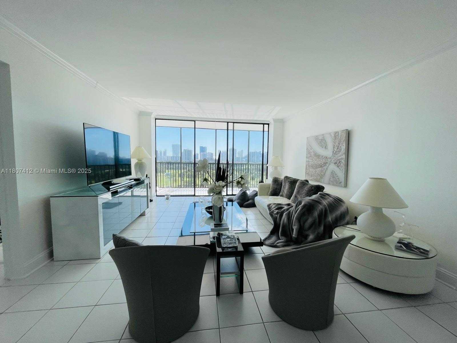 Small Image of 20301 WEST COUNTRY CLUB DR #1226, Aventura Number 9