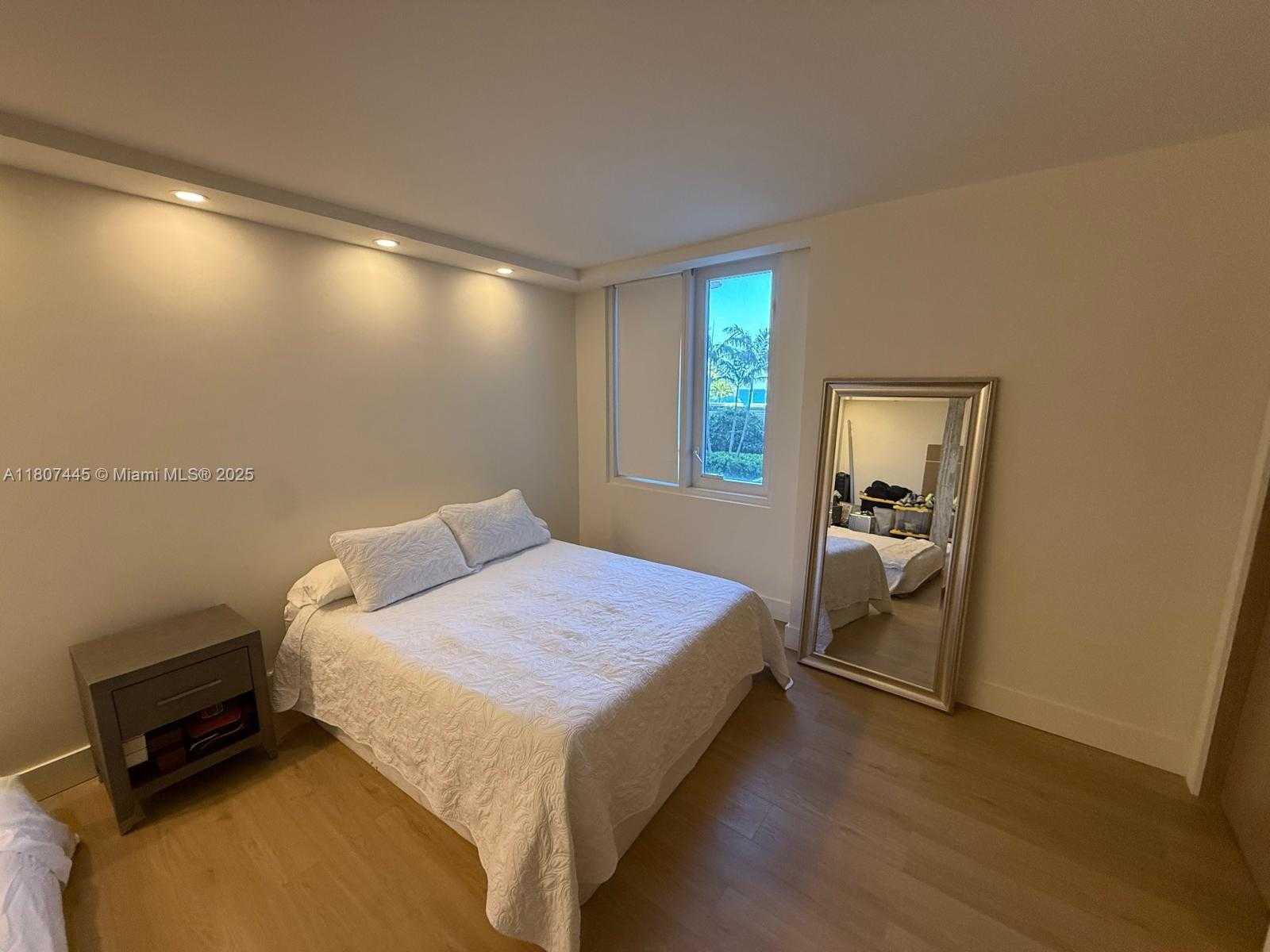 Small Image of 2301 COLLINS AVE #525, Miami Beach Number 11