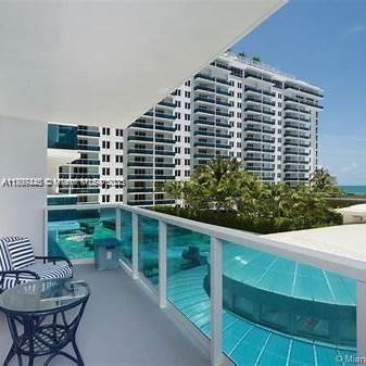 Small Image of 2301 COLLINS AVE #525, Miami Beach Number 2