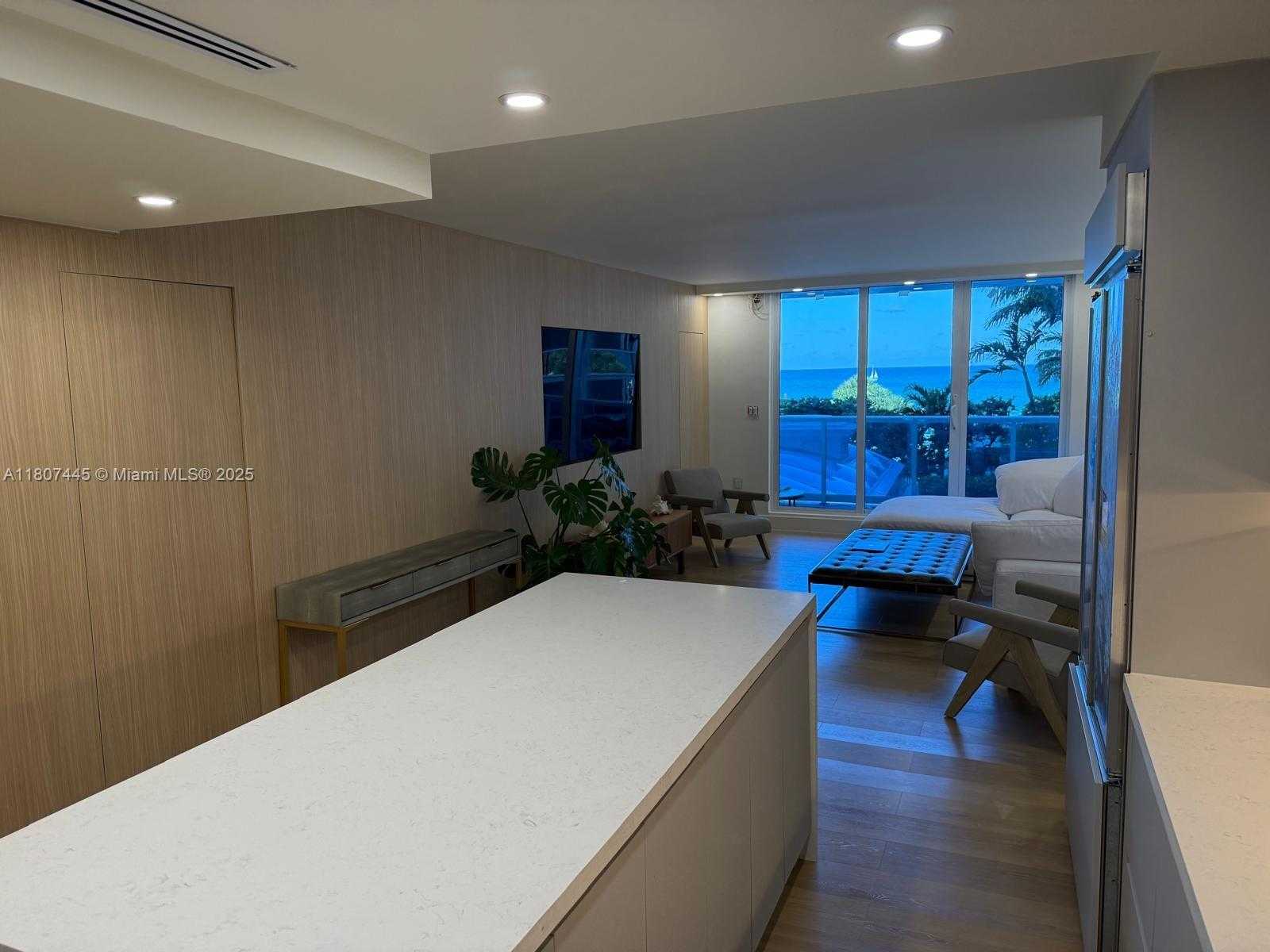 Small Image of 2301 COLLINS AVE #525, Miami Beach Number 8