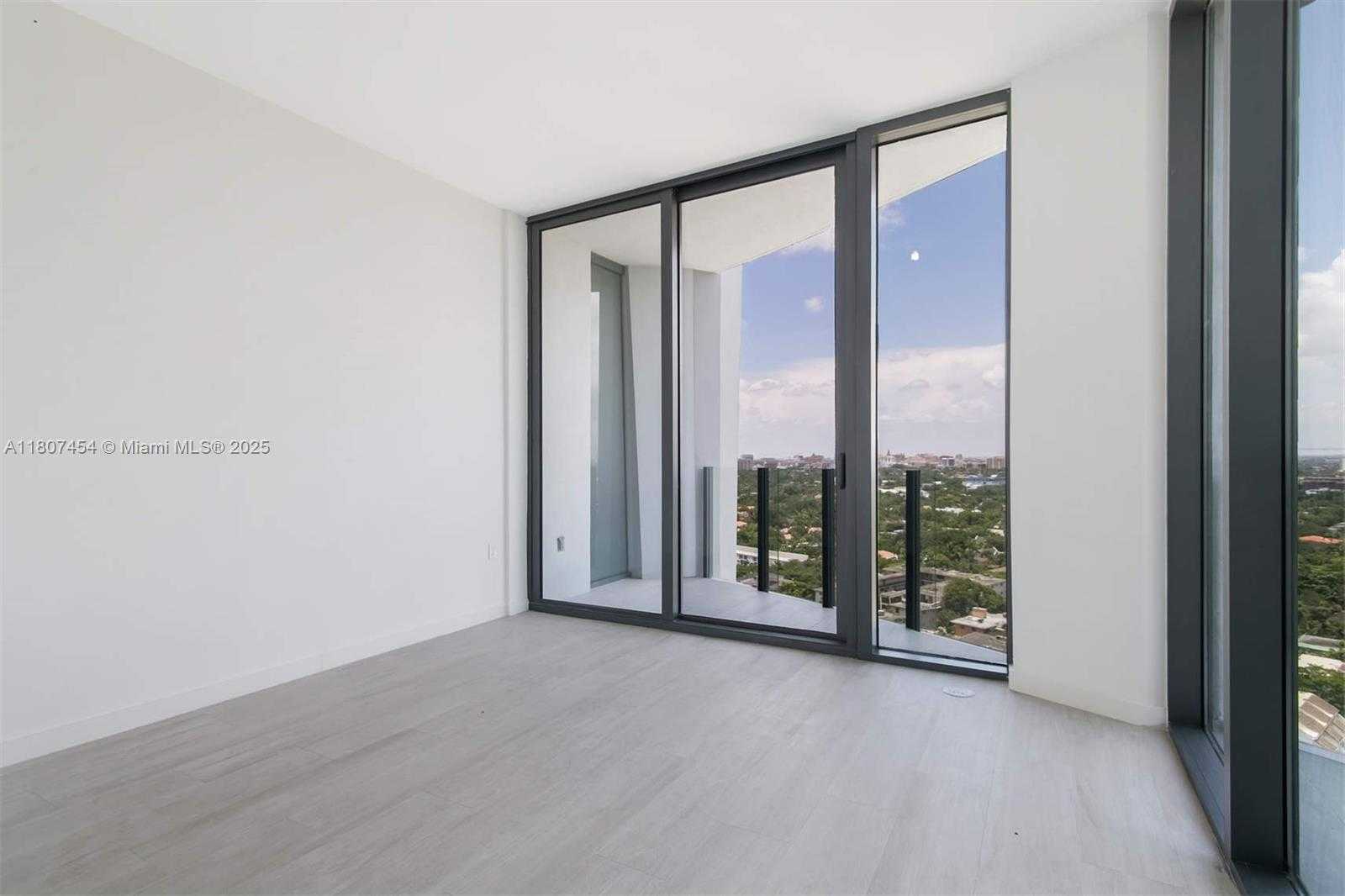 Small Image of 2831 SOUTH BAYSHORE DR #1405, Miami Number 10