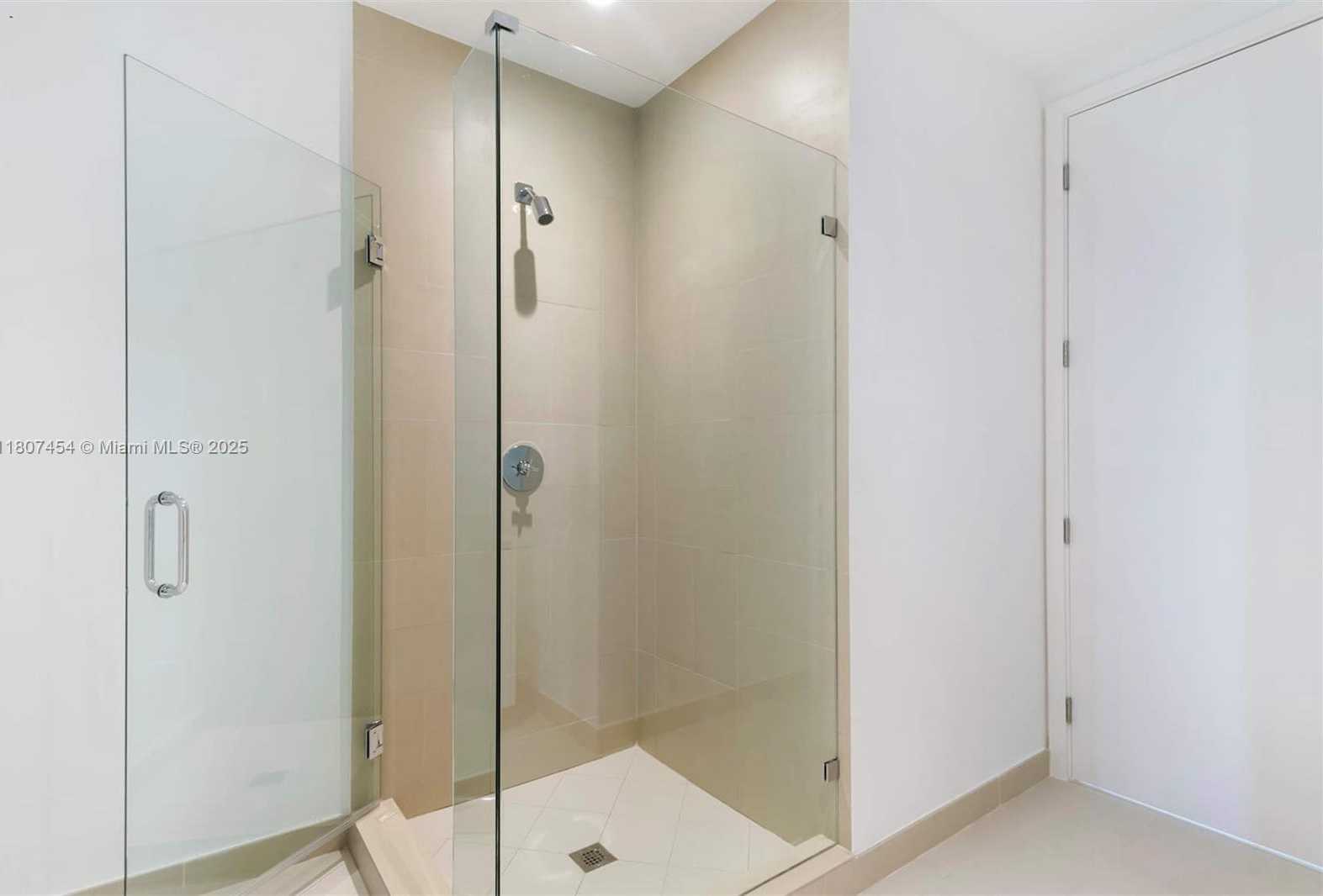 Small Image of 2831 SOUTH BAYSHORE DR #1405, Miami Number 13