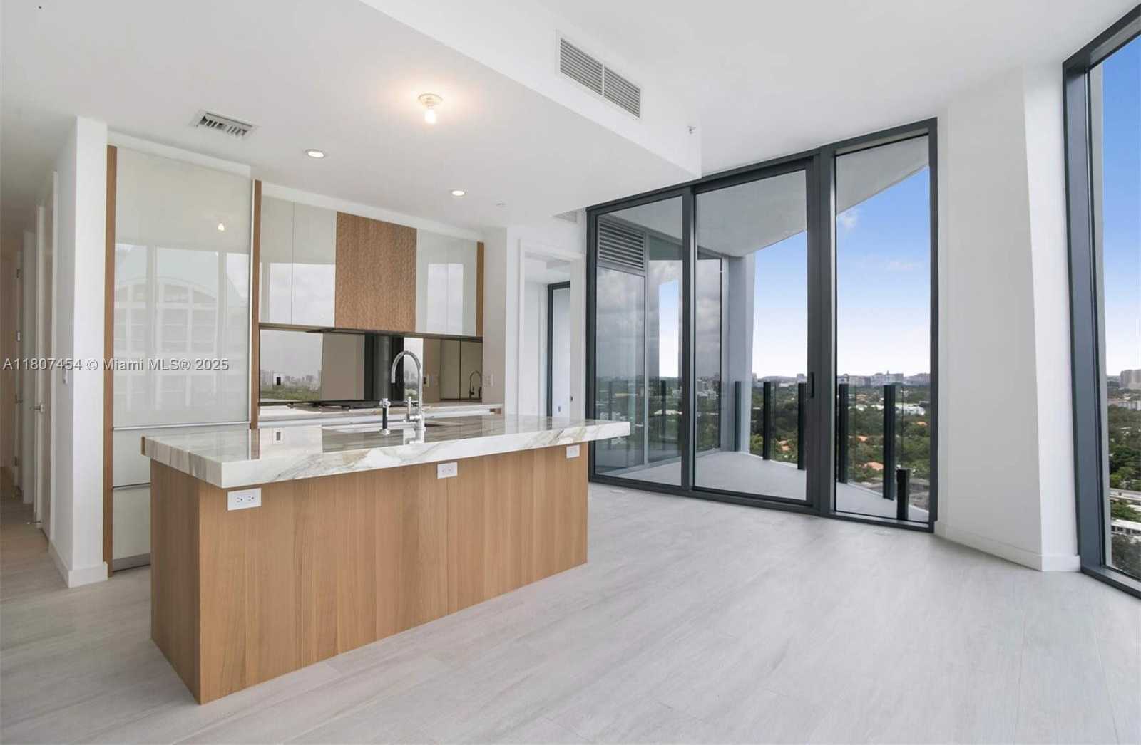 Small Image of 2831 SOUTH BAYSHORE DR #1405, Miami Number 2