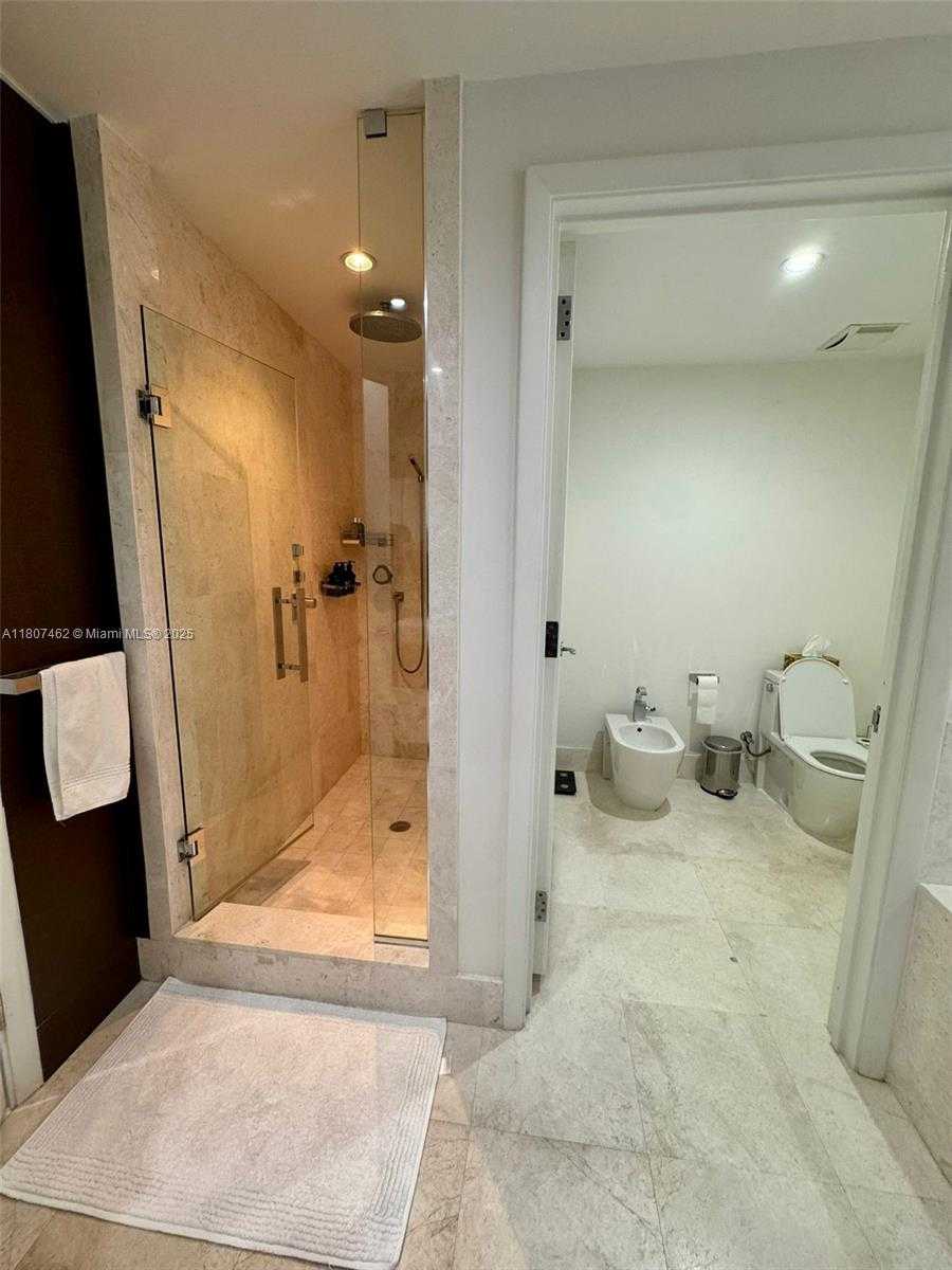 Small Image of 17121 COLLINS AVE #2704, Sunny Isles Beach Number 14