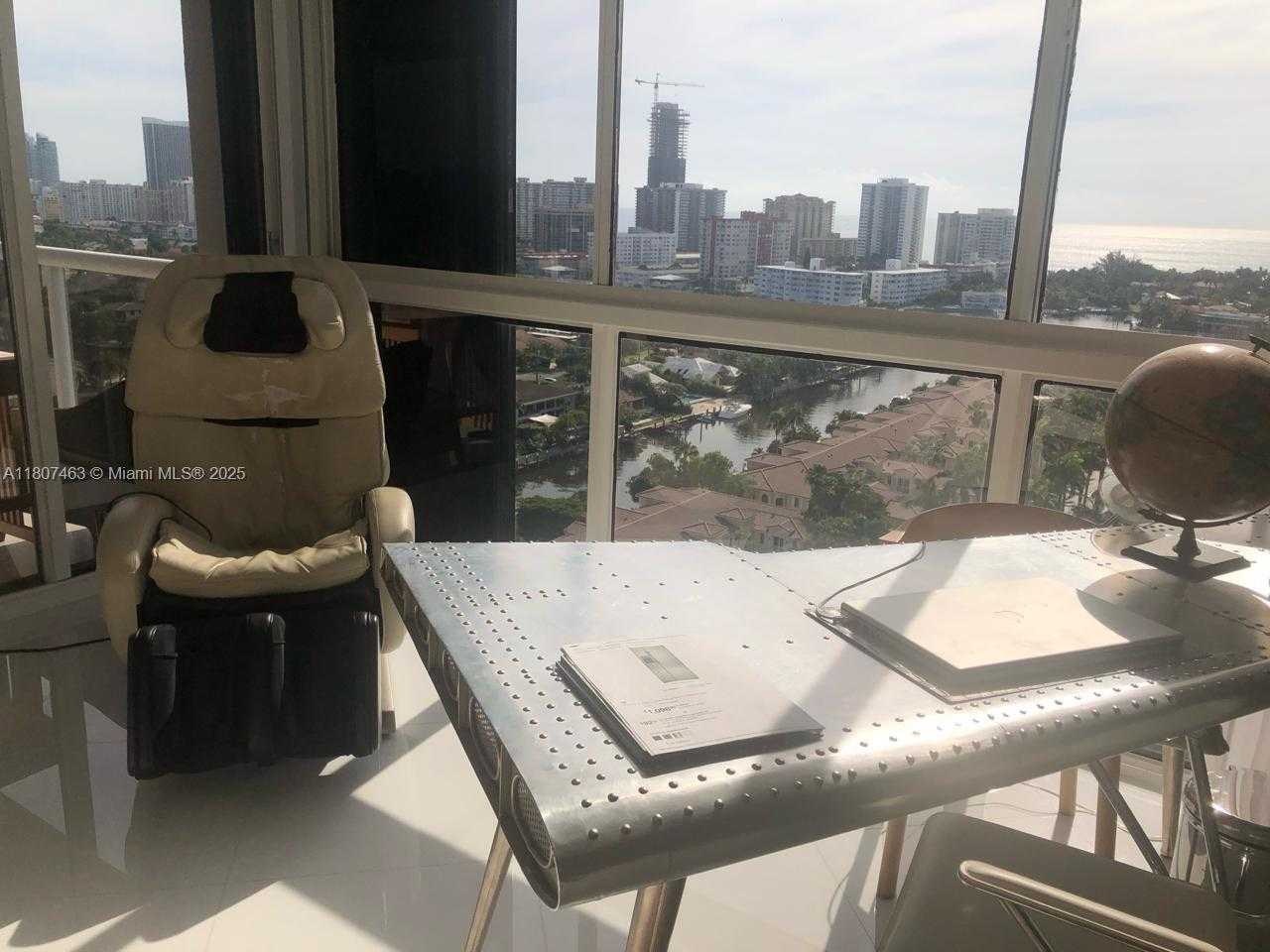 Small Image of 3640 YACHT CLUB DR #1805, Aventura Number 14