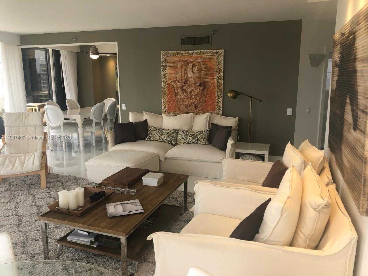 Small Image of 3640 YACHT CLUB DR #1805, Aventura Number 5