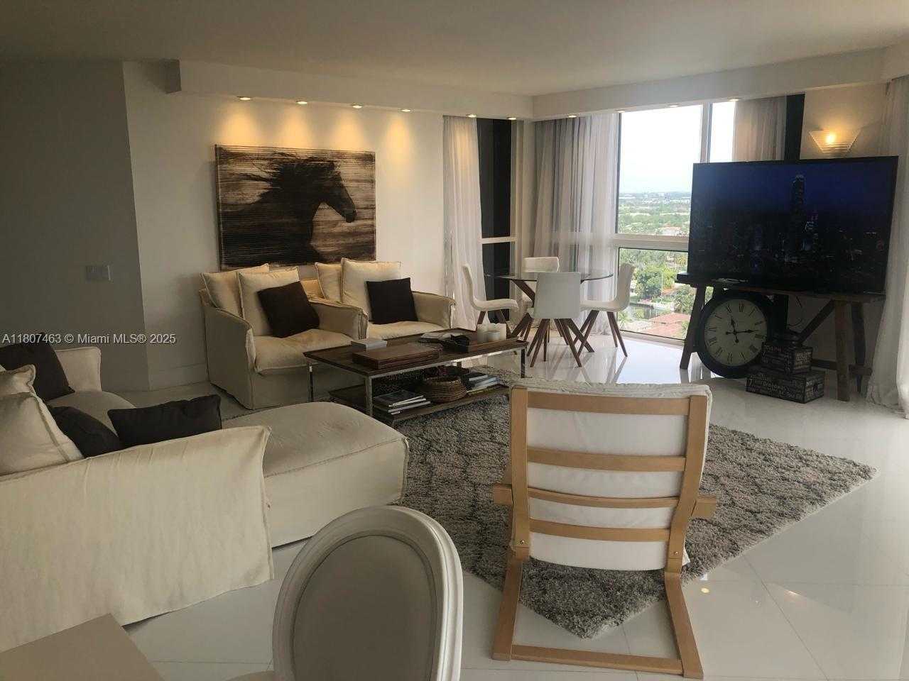 Small Image of 3640 YACHT CLUB DR #1805, Aventura Number 7