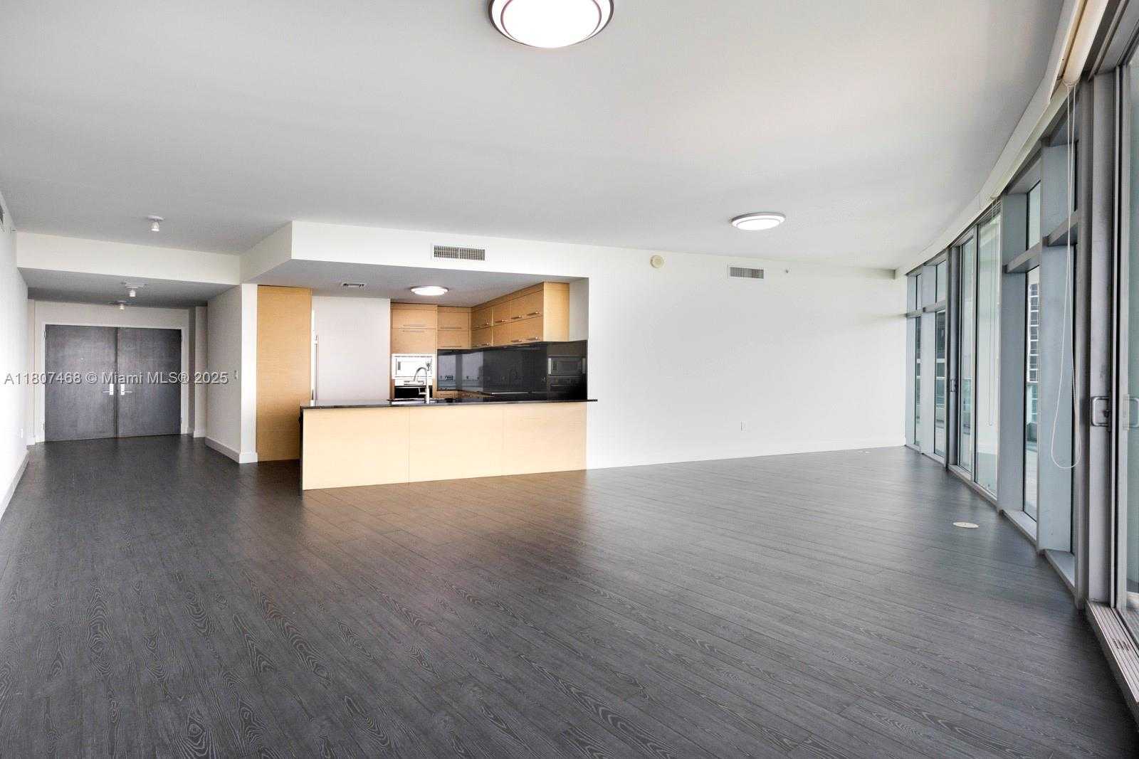 Small Image of 900 BISCAYNE BLVD #5606, Miami Number 12