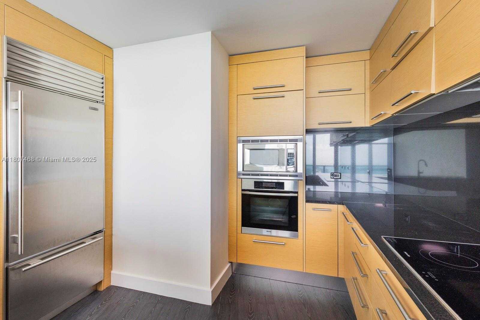Small Image of 900 BISCAYNE BLVD #5606, Miami Number 15