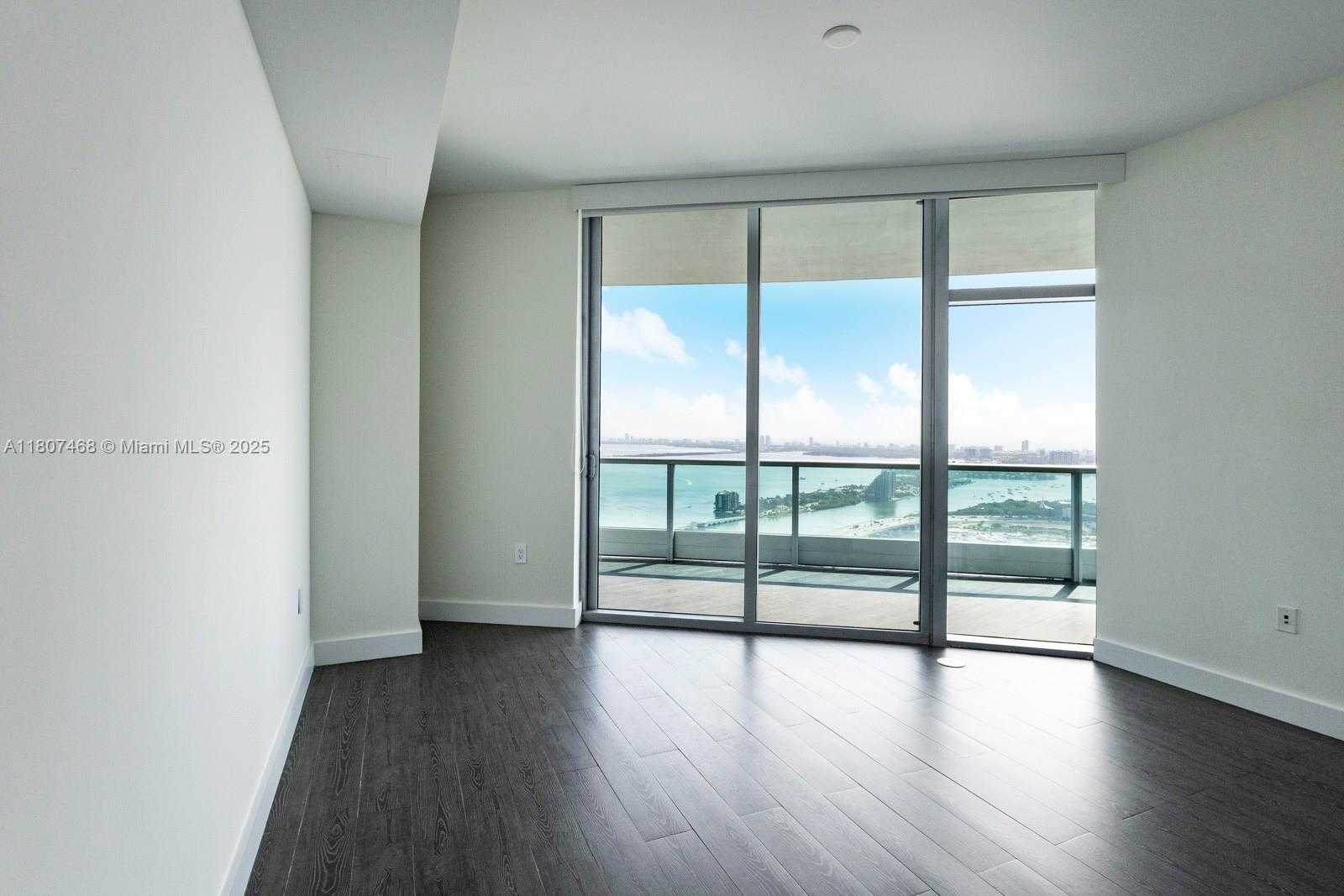 Small Image of 900 BISCAYNE BLVD #5606, Miami Number 18