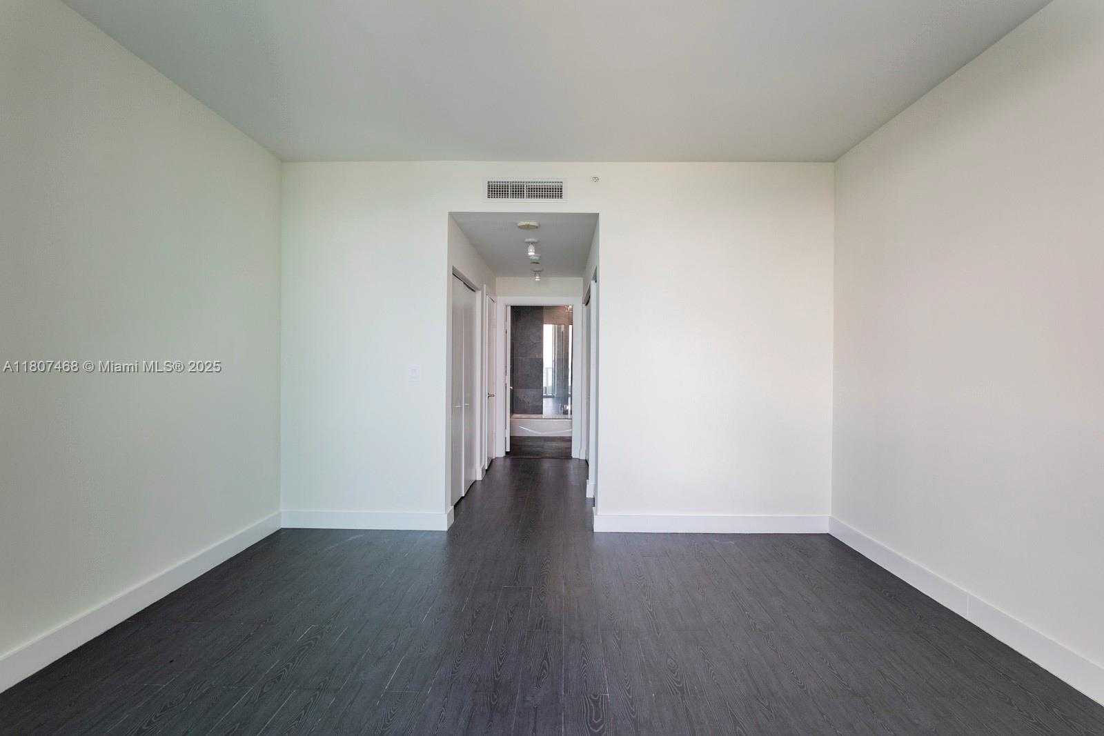 Small Image of 900 BISCAYNE BLVD #5606, Miami Number 19
