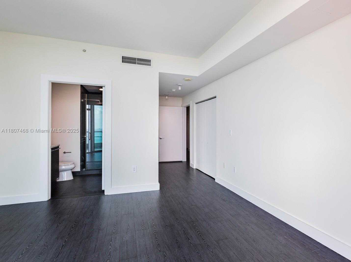 Small Image of 900 BISCAYNE BLVD #5606, Miami Number 21