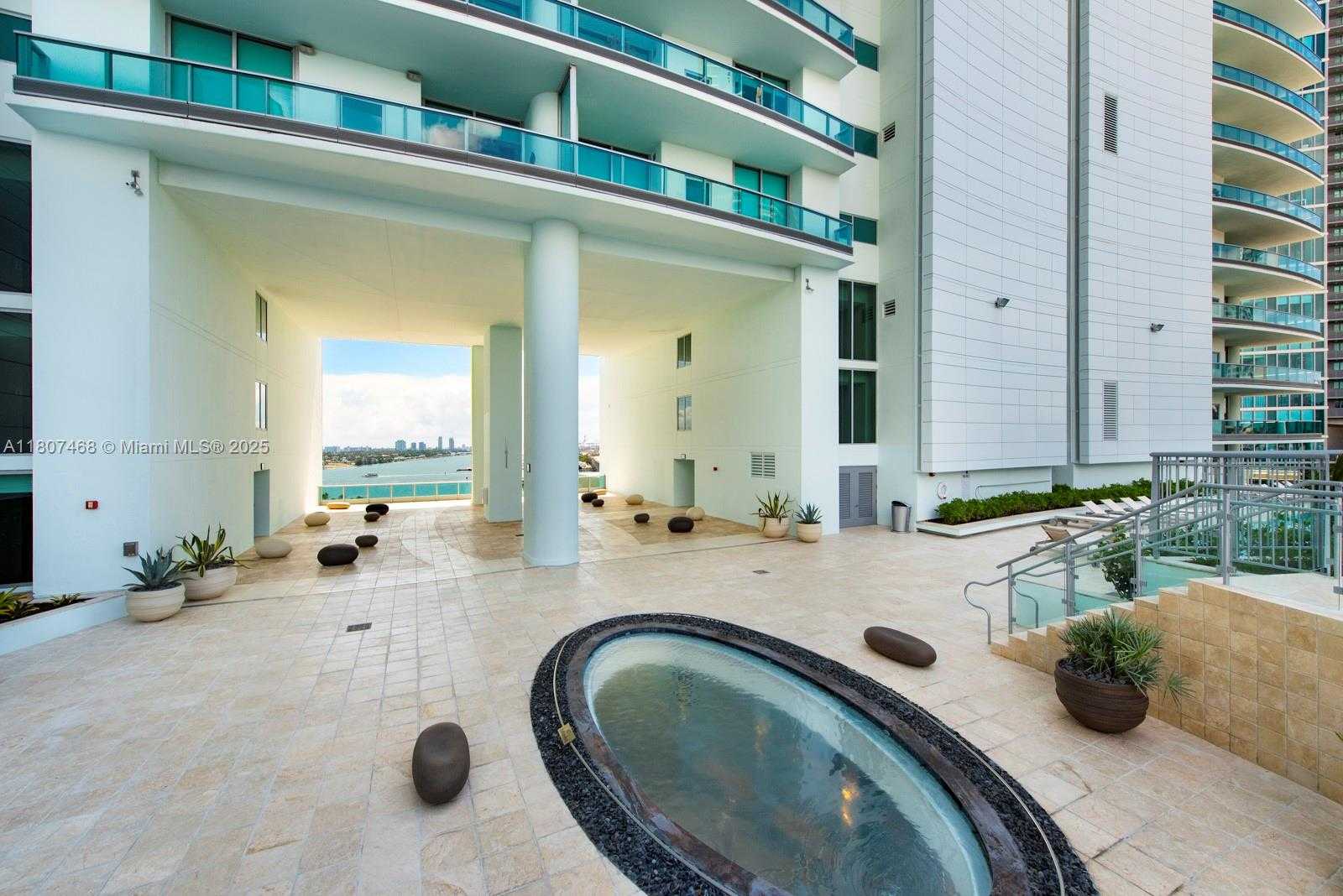 Small Image of 900 BISCAYNE BLVD #5606, Miami Number 35