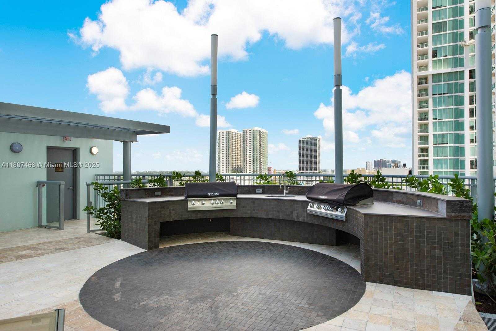 Small Image of 900 BISCAYNE BLVD #5606, Miami Number 38