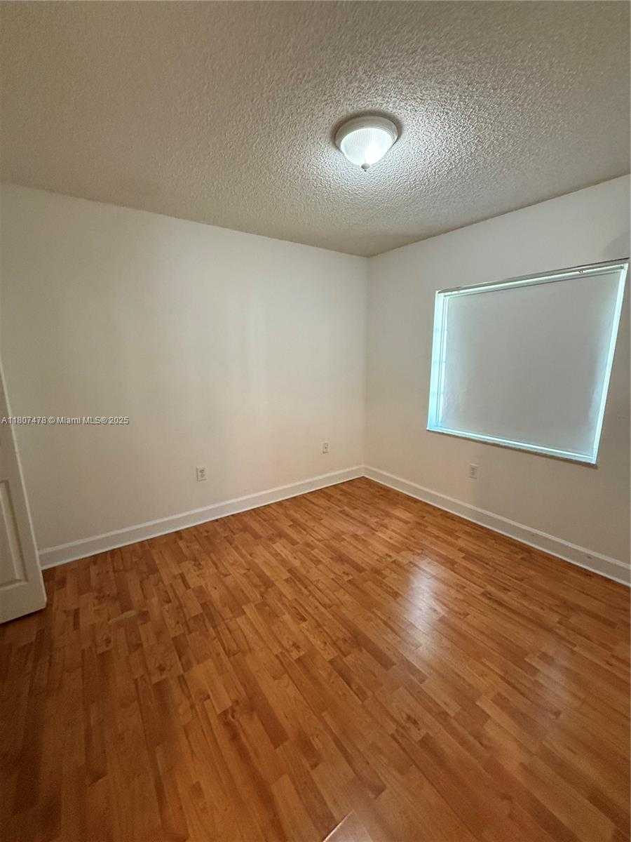 Small Image of 5858 NORTH WEST 113TH PL, Doral Number 10
