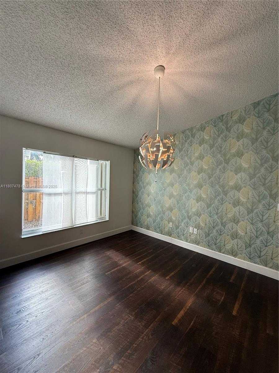 Small Image of 5858 NORTH WEST 113TH PL, Doral Number 12