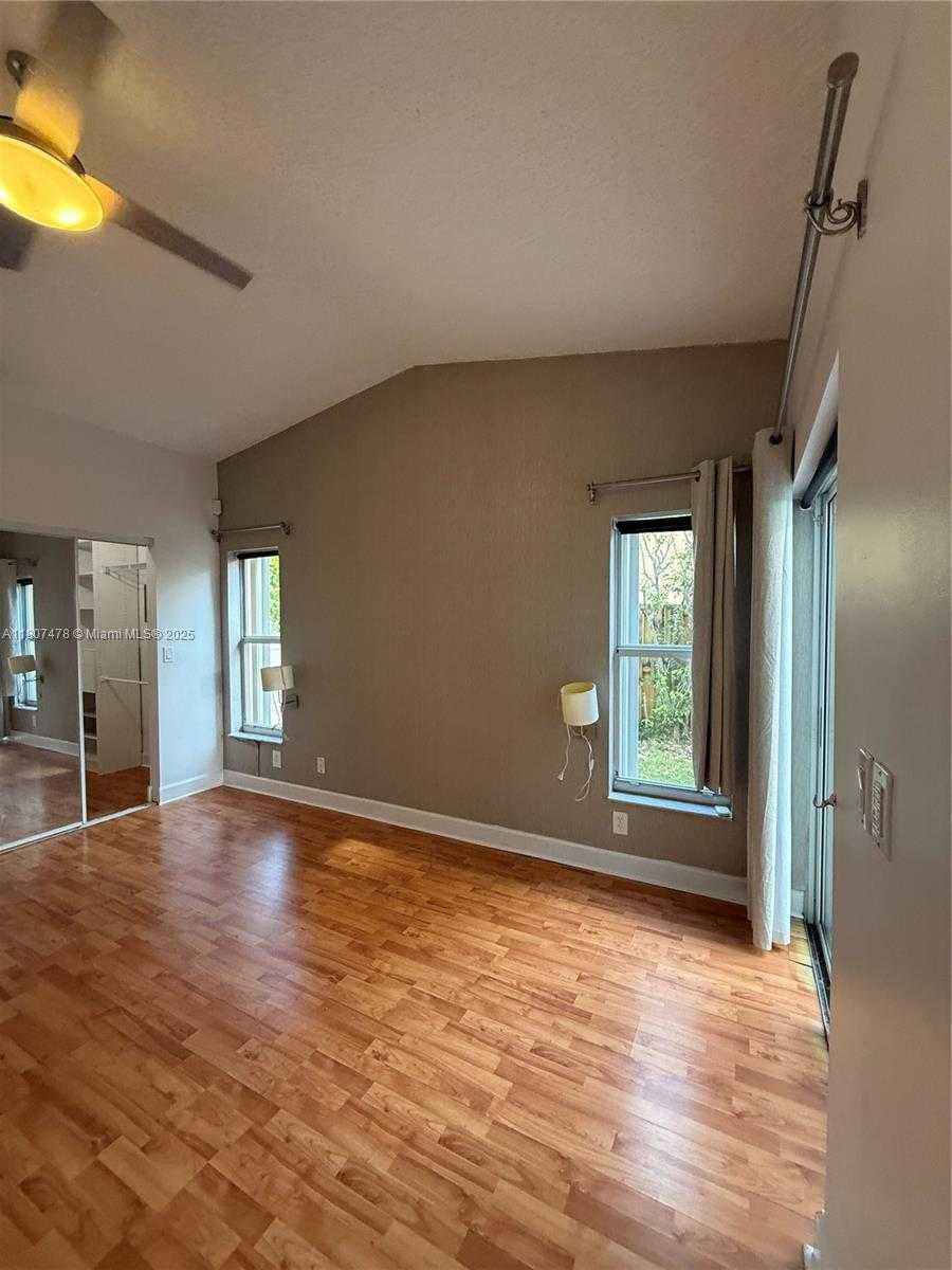 Small Image of 5858 NORTH WEST 113TH PL, Doral Number 7