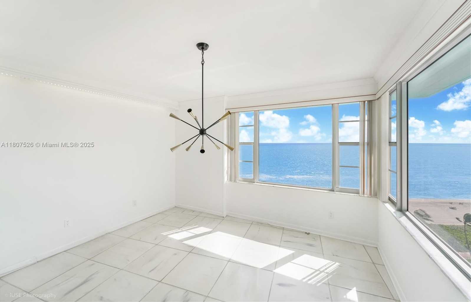 Small Image of 5255 COLLINS AVE #14D, Miami Beach Number 14