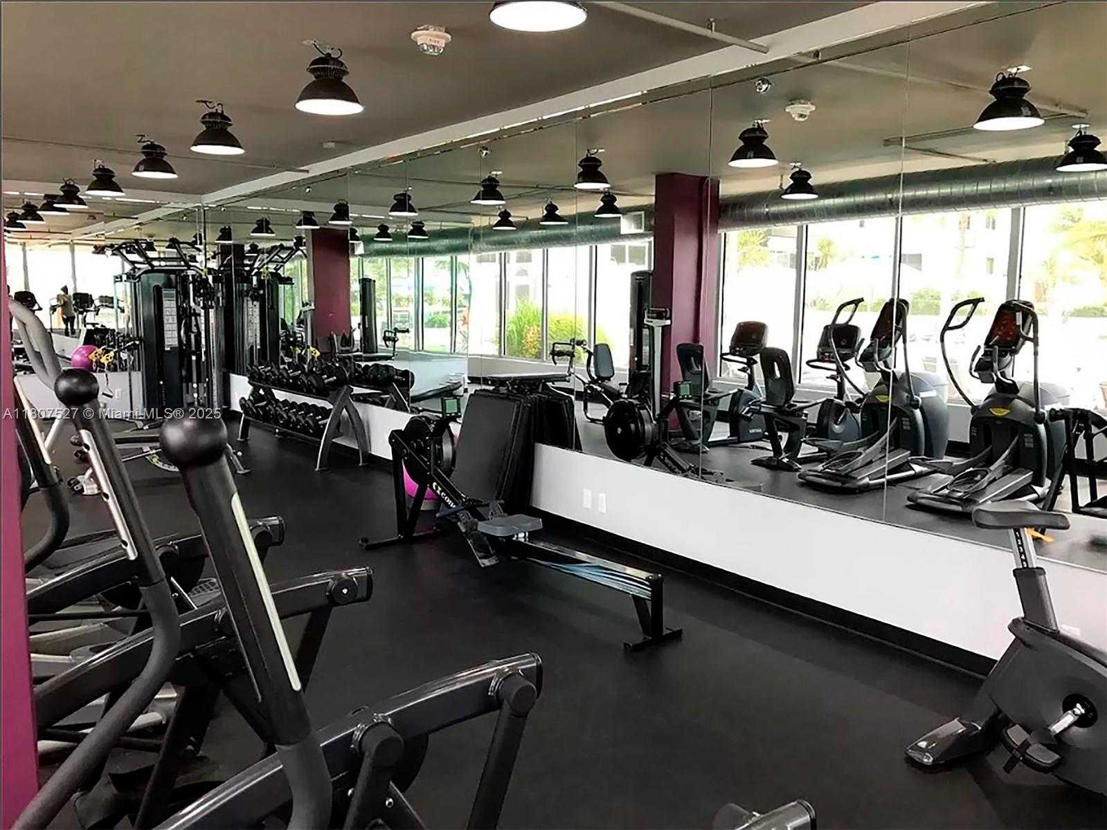Small Image of 100 LINCOLN RD #515, Miami Beach Number 21