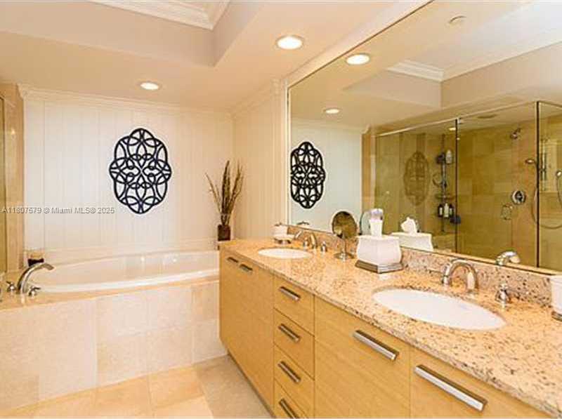 Small Image of 1830 SOUTH OCEAN DR #4910, Hallandale Beach Number 14