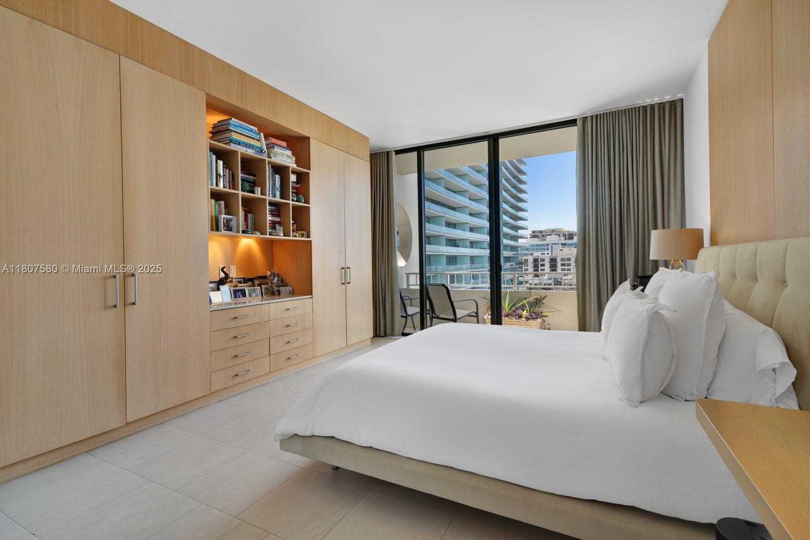 Small Image of 10205 COLLINS AVE #PH3, Bal Harbour Number 14