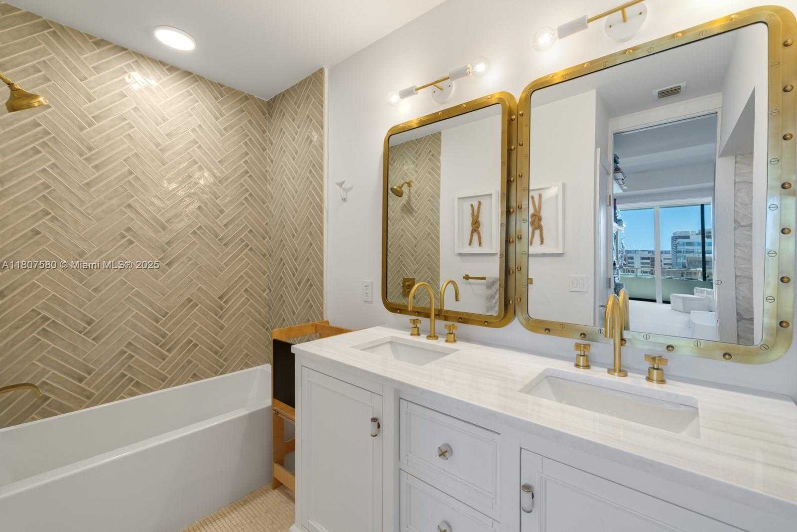 Small Image of 10205 COLLINS AVE #PH3, Bal Harbour Number 19