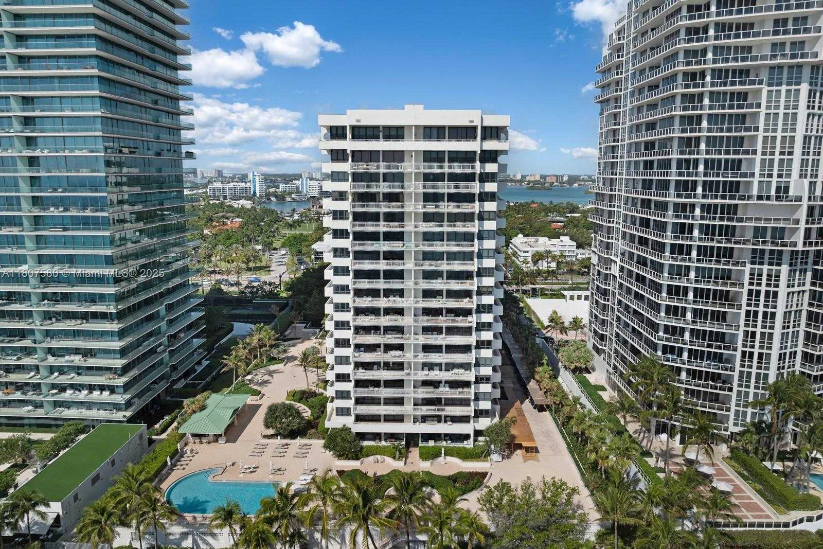 Small Image of 10205 COLLINS AVE #PH3, Bal Harbour Number 32