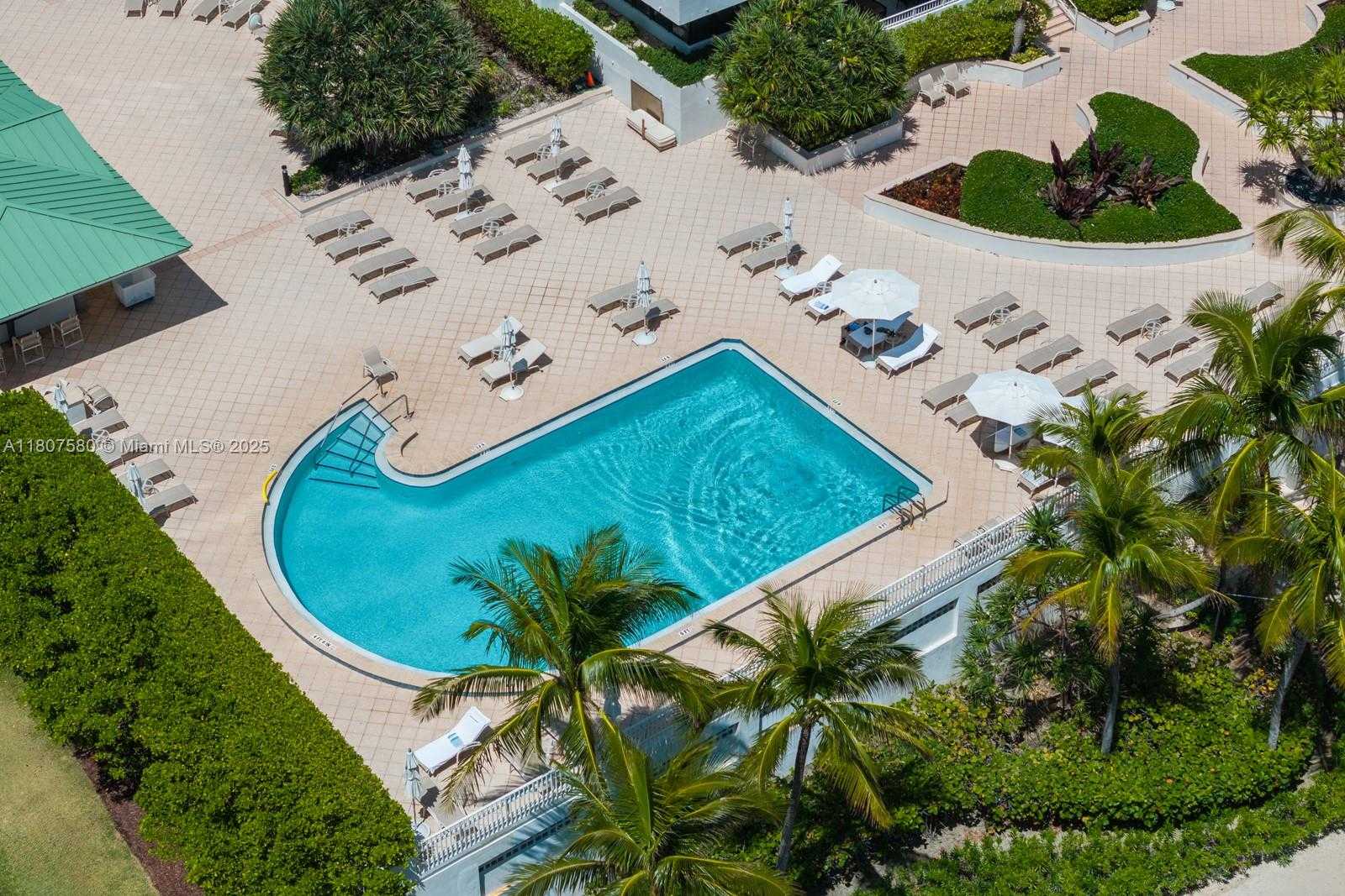 Small Image of 10205 COLLINS AVE #PH3, Bal Harbour Number 39