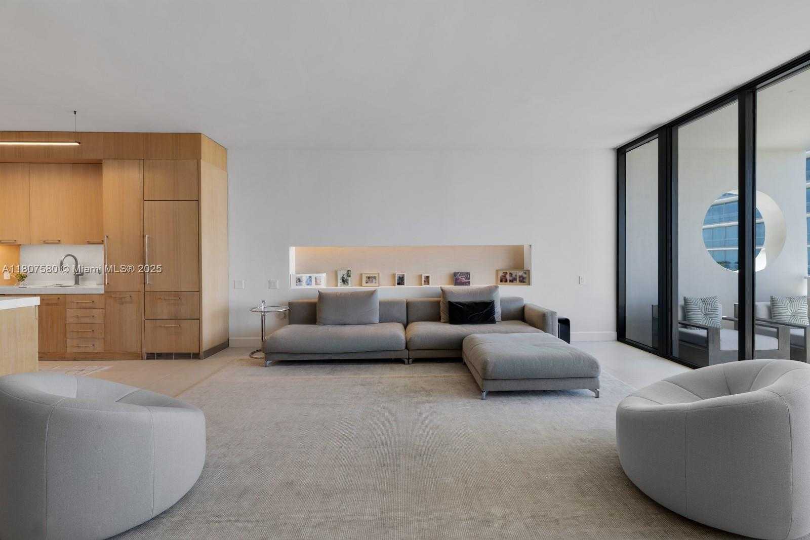 Small Image of 10205 COLLINS AVE #PH3, Bal Harbour Number 9