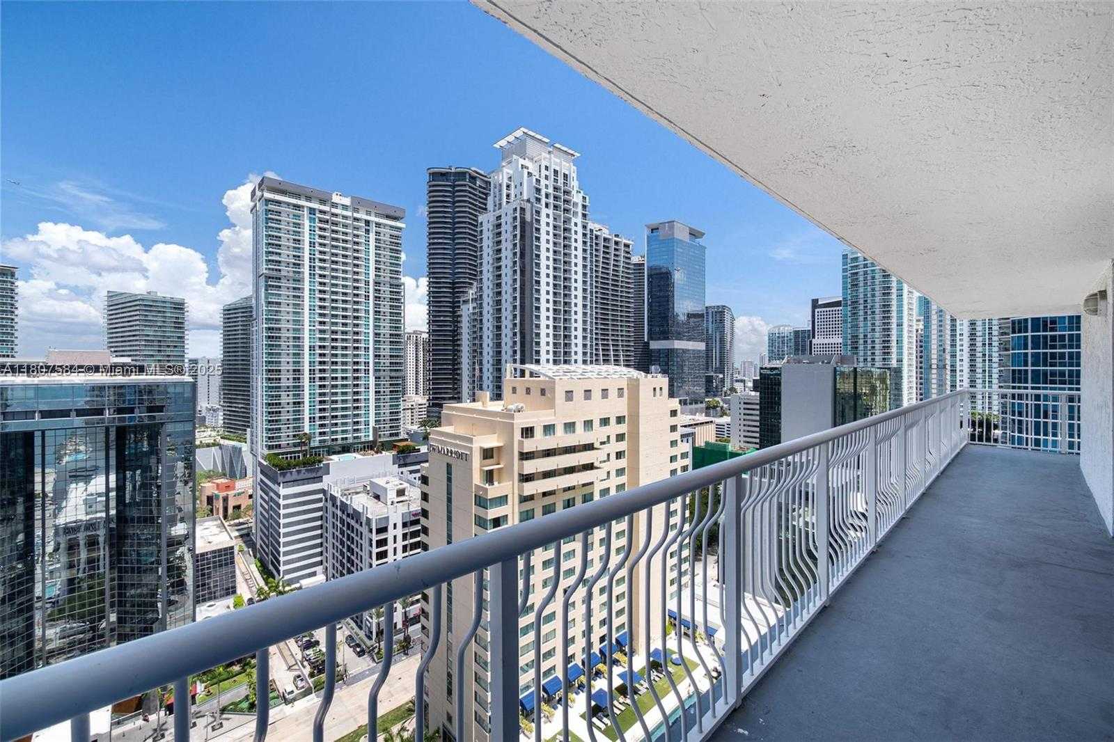 Small Image of 1200 BRICKELL BAY DR #2824, Miami Number 33
