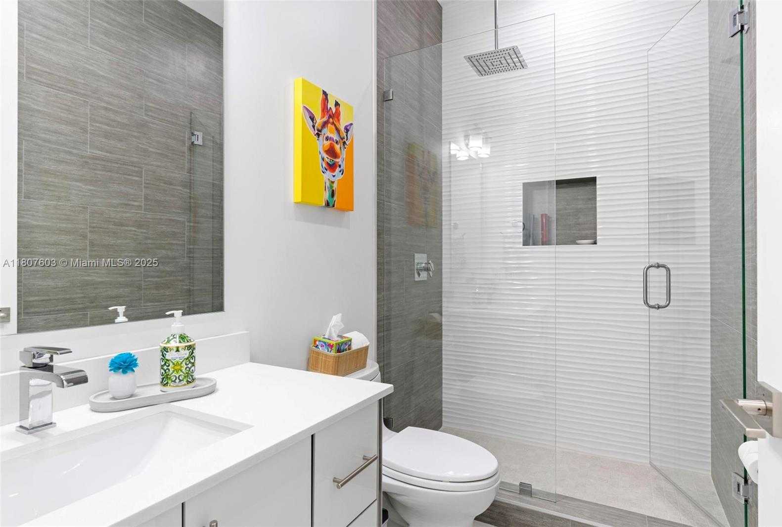 Small Image of 5960 SOUTH WEST 41ST ST, Miami Number 17