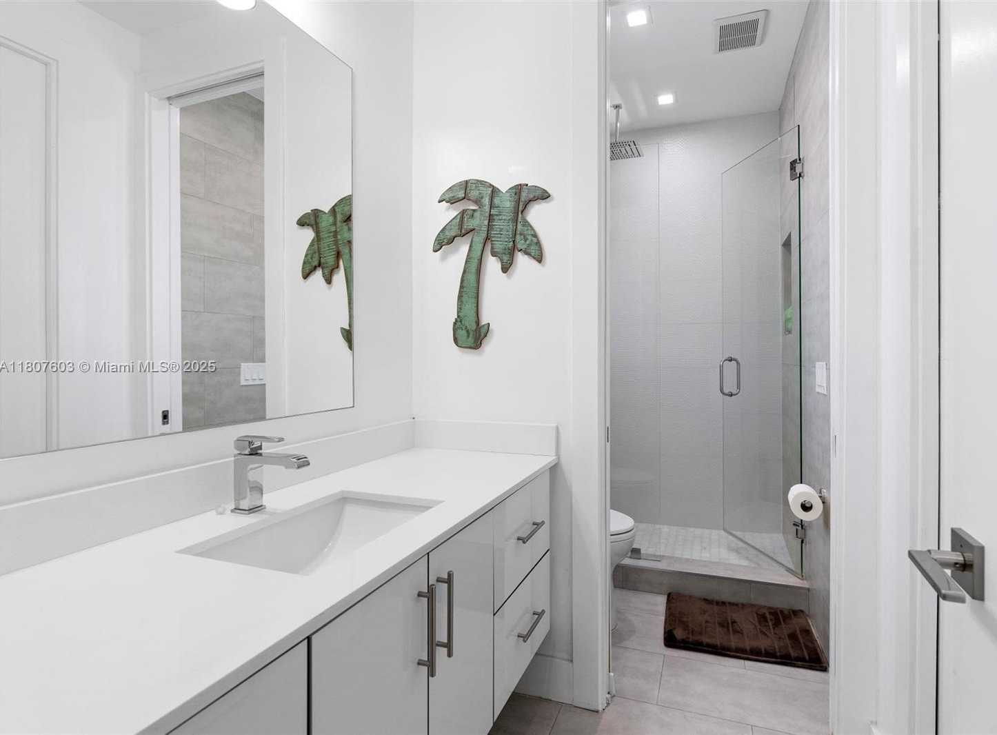 Small Image of 5960 SOUTH WEST 41ST ST, Miami Number 32